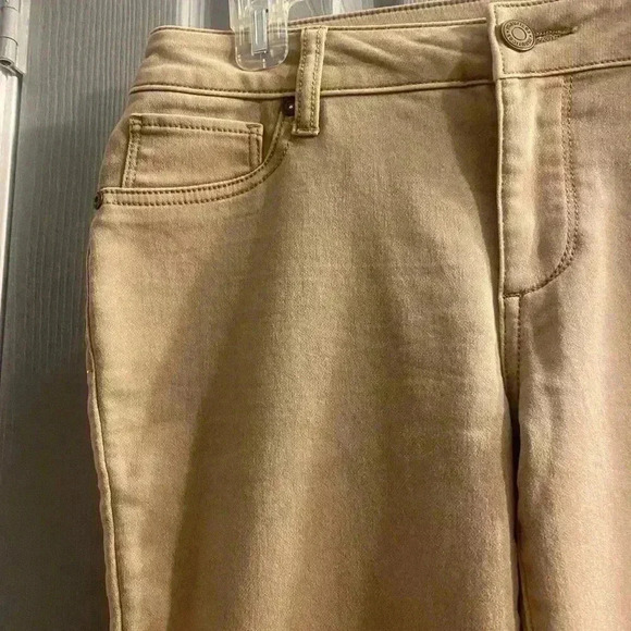 Maurices Women’s small Regular Tan Jeggings Skinny Stretch Jeans EUC - Picture 5 of 9
